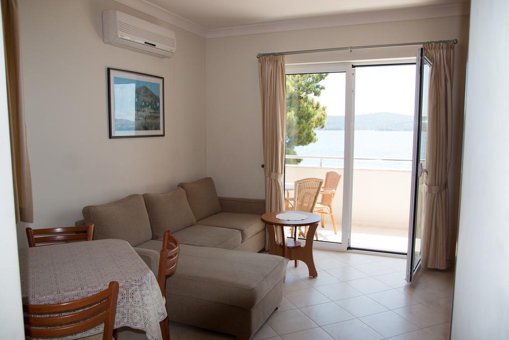 Villa Koala Apartments Žaborić Exterior foto